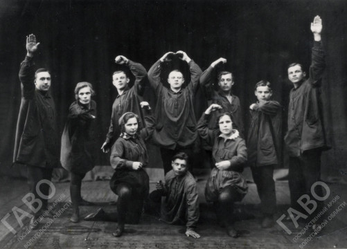 В День театра Госархив делится репертуаром Пролетарского театра 1919 года